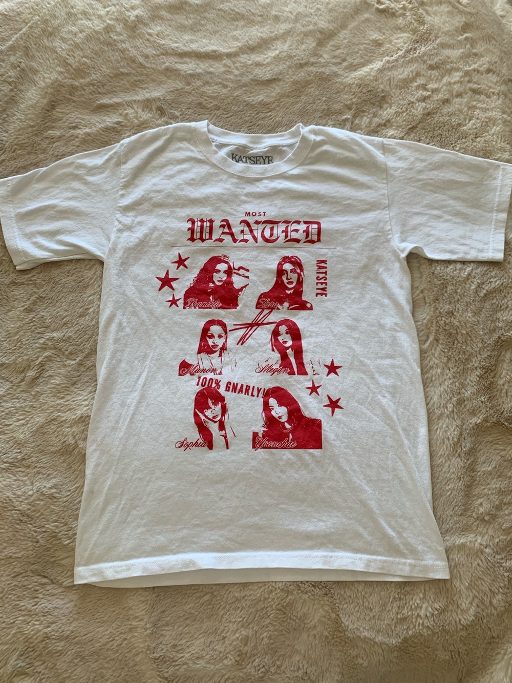 KATSEYE Most Wanted T-Shirt Hot Topic Exclusive